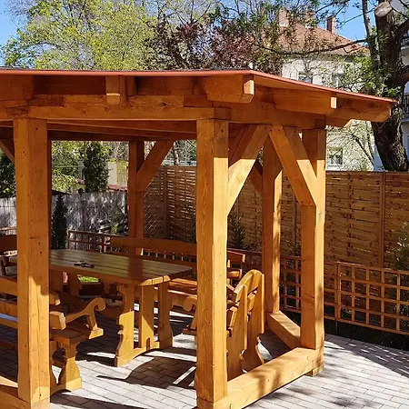 Poroszlay Apartamento