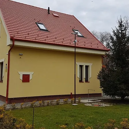 Apartament Poroszlay Debreţin