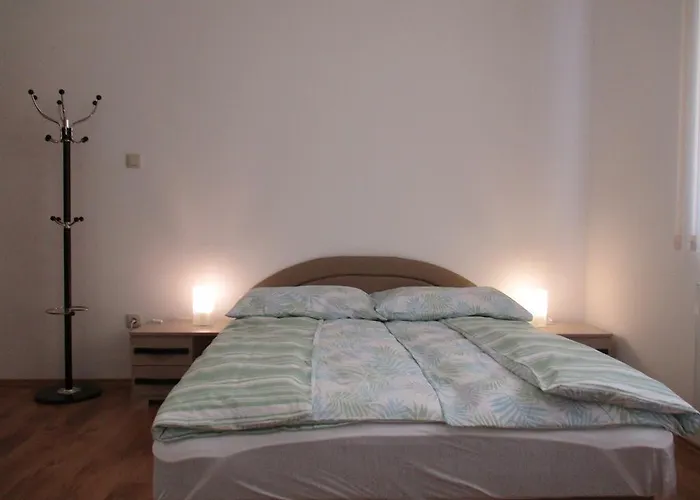 Poroszlay Apartmán *